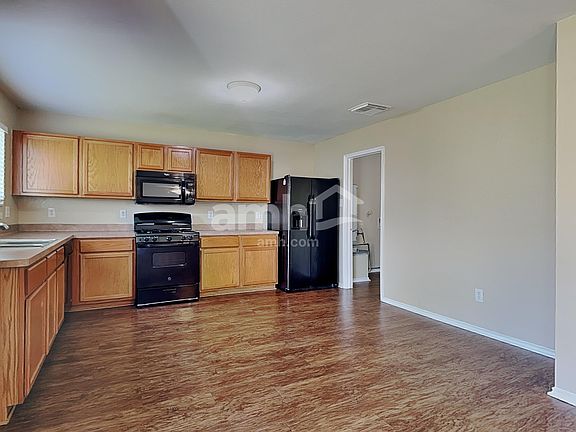 3rd image of 19842 Stonecross Glen Ln