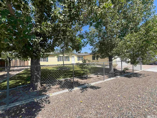 27 E 5th St, Battle Mountain, NV 89820