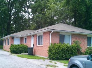 11212 E 25th St, Independence, MO 64052