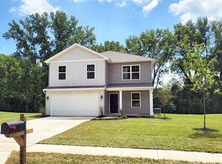 2246 Woodson Dr, Dayton, OH 45414
