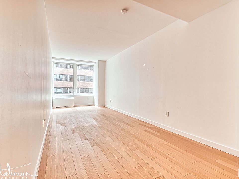 1st image of 180 Water St APT 2617