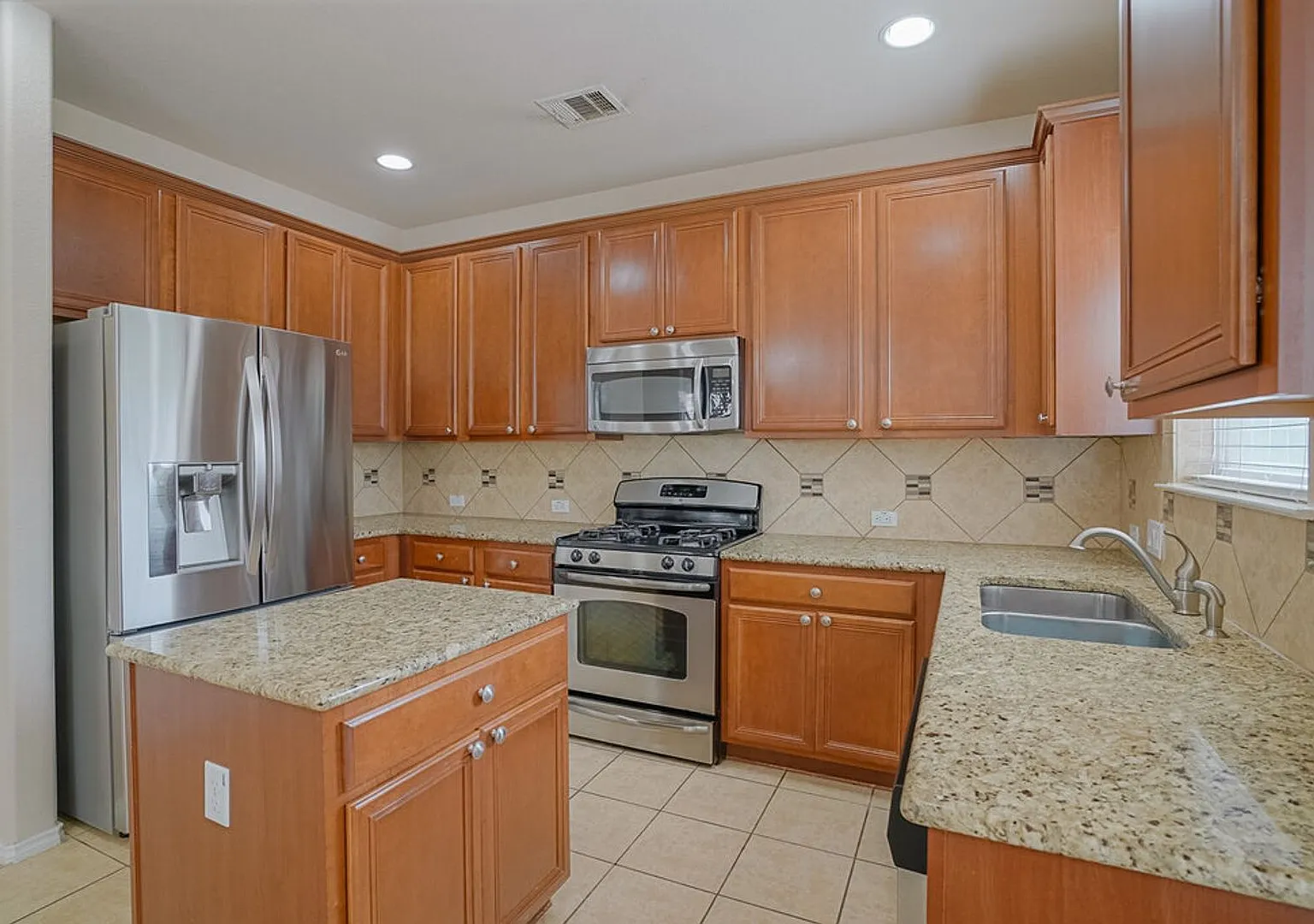 14221 Canyon Trl, Austin, Texas 78717 — Photo 3