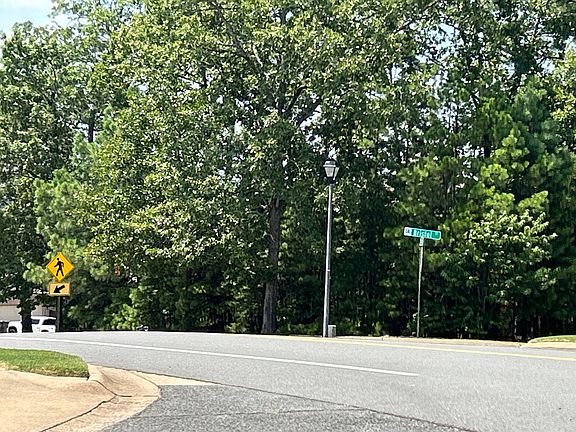 5th image of 1919 Wellington Village Rd