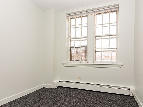 2nd image of 7147 S Jeffery Blvd #7147502