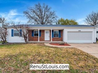 4086 Fox Island Dr, Florissant, MO
