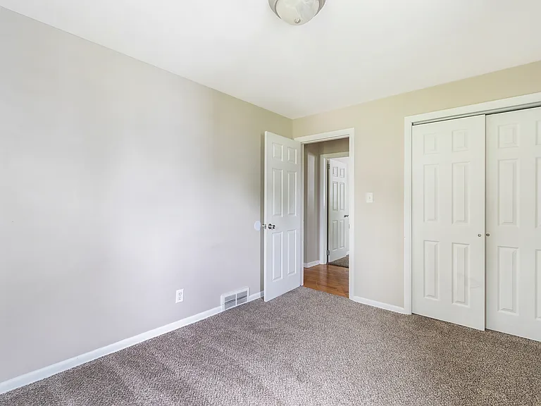 7116 Claybourne Ave — Photo 19