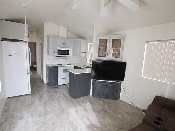 3rd image of 1703 N Thornton Rd #673