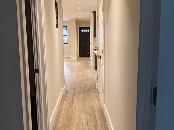 3rd image of 1149 E 80th St #3