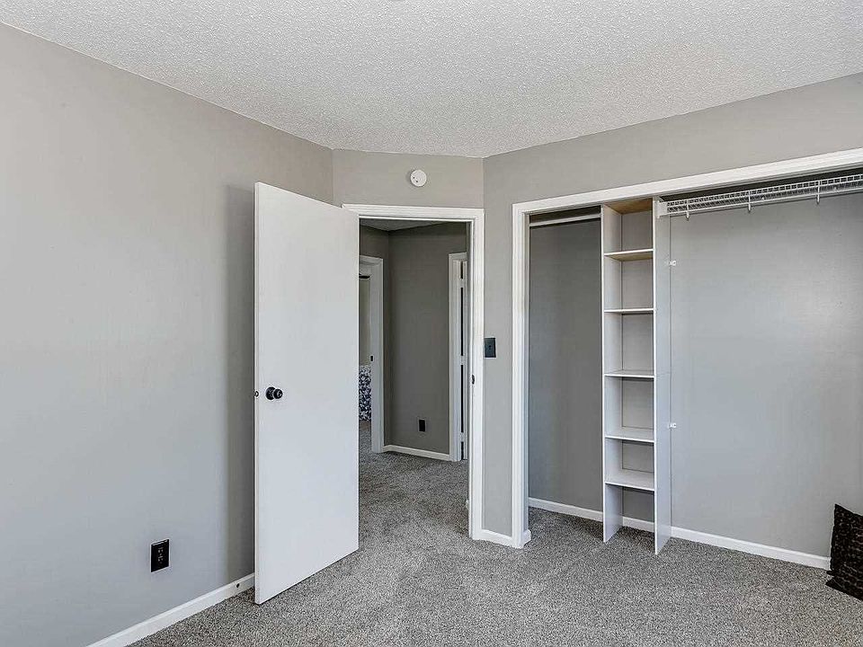 2nd image of 23722 W 55th St S
