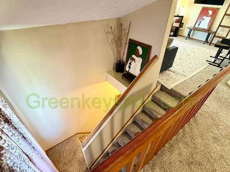 1021 N Jessup St — Photo 17