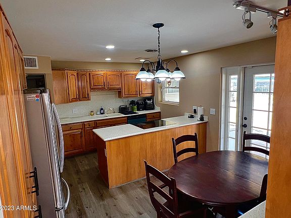 3rd image of 3133 W CORRINE Drive