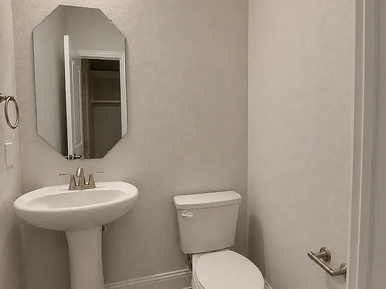 7849 Sunset Blvd — Photo 6