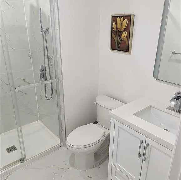 561 Marl Meadow Cres #LOWER — Photo 11