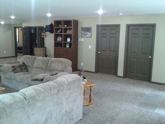 5th image of 2040 William Dr