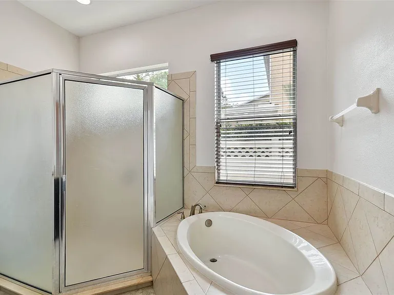 27806 Autumn Breeze Cir — Photo 31