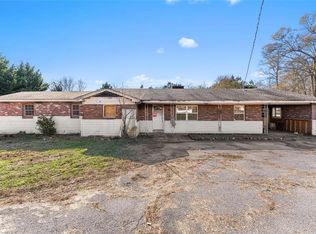 2116 Memorial Park Dr, Gainesville, GA 30504