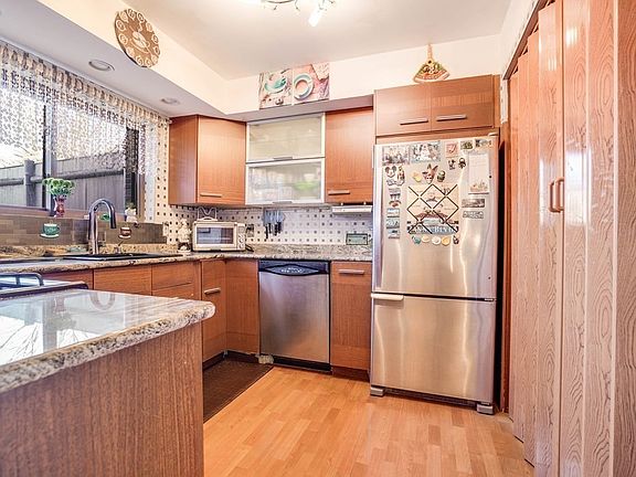 5th image of 86 Bailey St #306