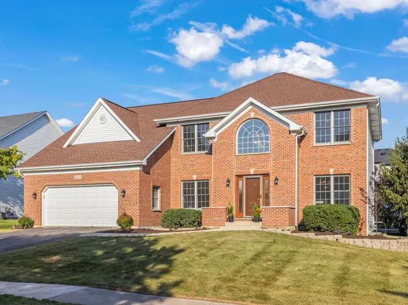 4112 Schillinger Dr, Naperville, IL 60564
