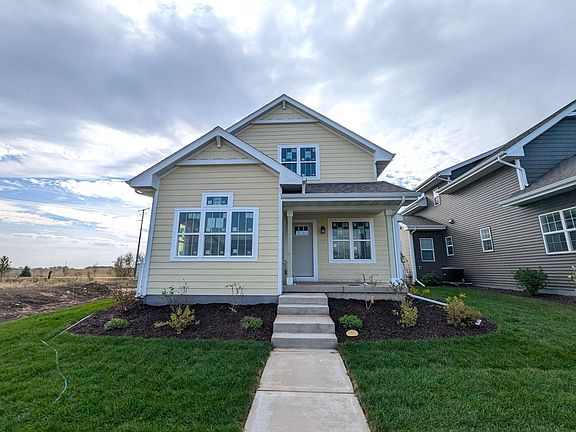 2nd image of 26 Windflower Way