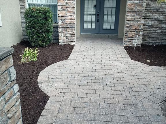 3rd image of 14332 Hampshire Bay Cir
