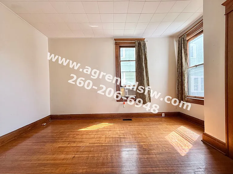 811 Columbia Ave — Photo 6