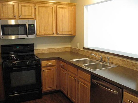 4th image of 7139 E Cannon Place Dr NE