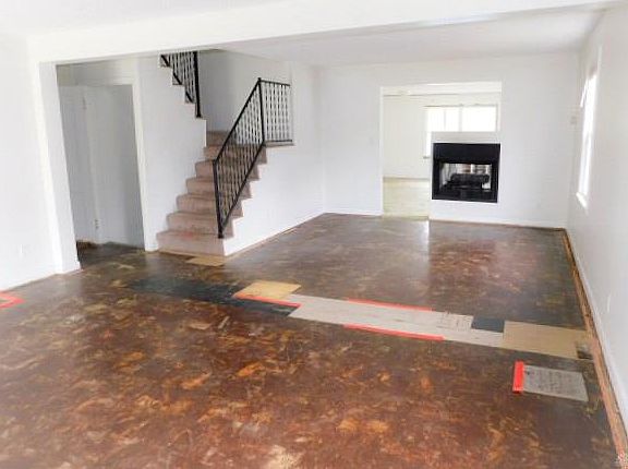 2nd image of 3301 Bexley Dr