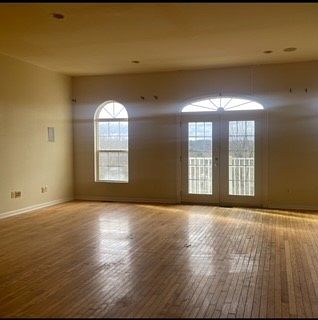 5th image of 4005 Pelone Dr