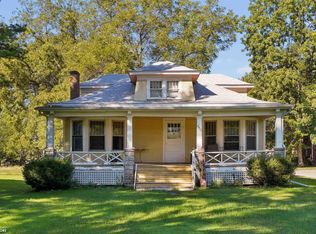 2415 Madison Ave, Burlington, IA 52601