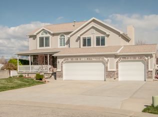 9597 S Daisy Meadow Cir, South Jordan, UT 84095