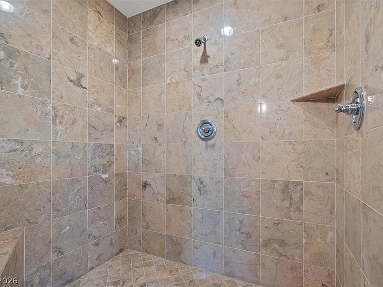 360 E Desert Inn Rd #407 — Photo 27