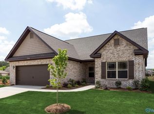 Rockdale Saddle St, New Market, AL 35761