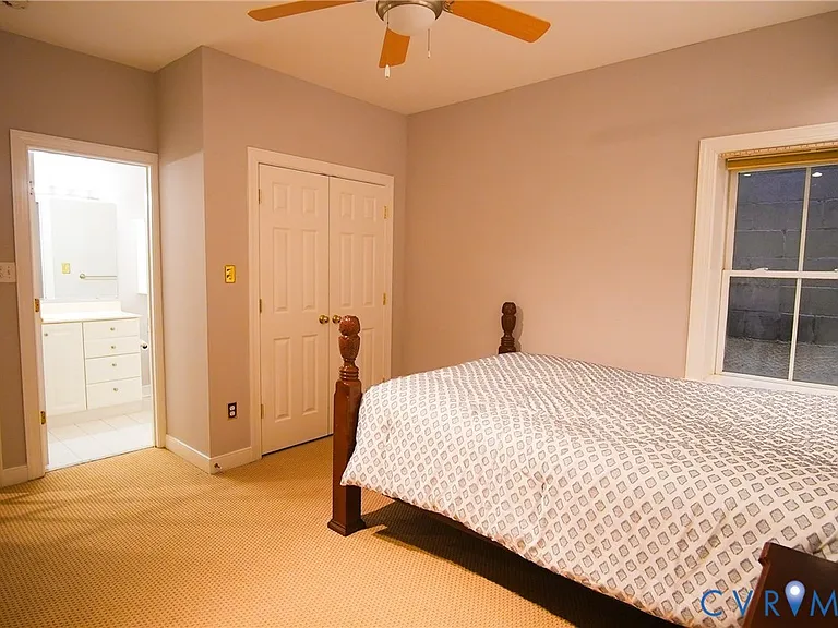 215 N 19th St #U11 — Photo 17