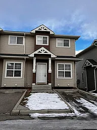 3903, 111 Tarawood Lane N.E. — Photo 1