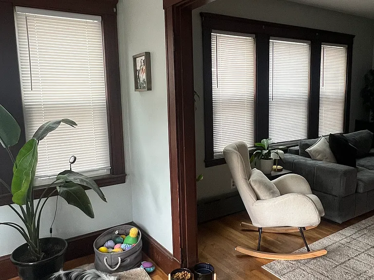 Sunroom (off living room)