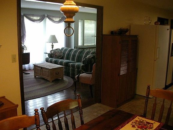 5th image of 525 Amarillo Dr