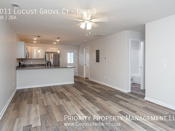 5th image of 3011 Locust Hill Dr Unit 3