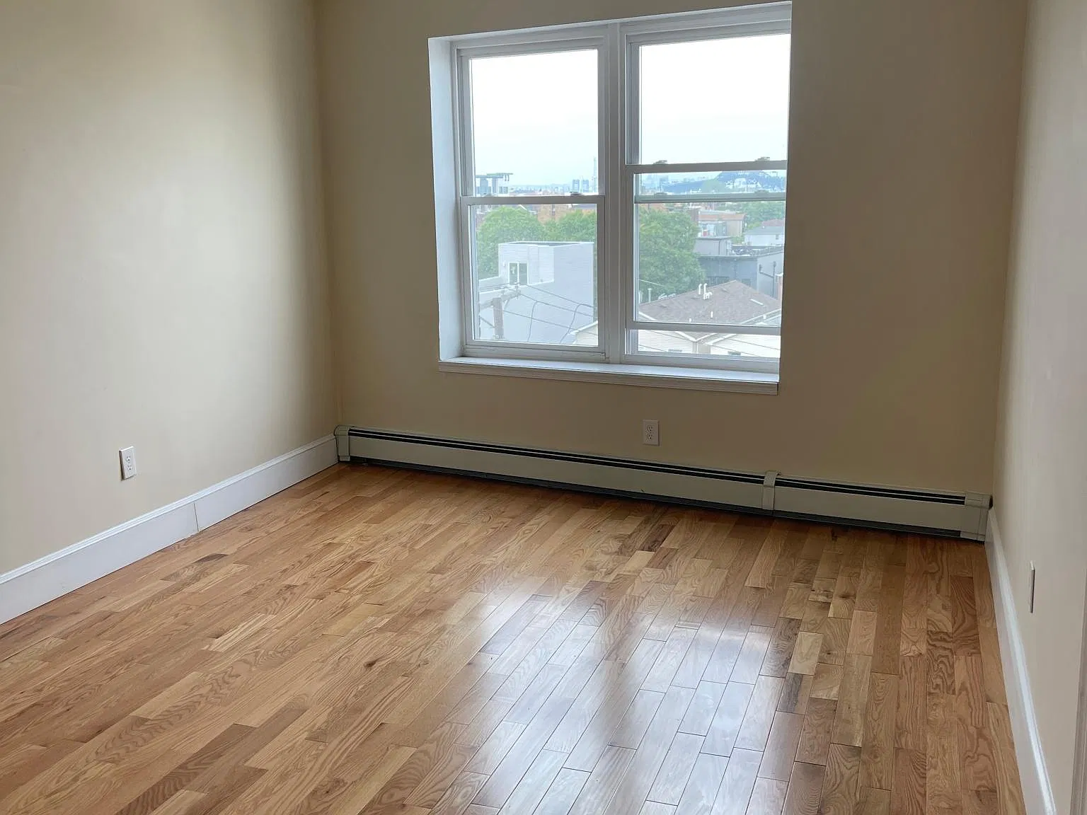 1 bed, 700 sqft, $1,595 — Photo 3