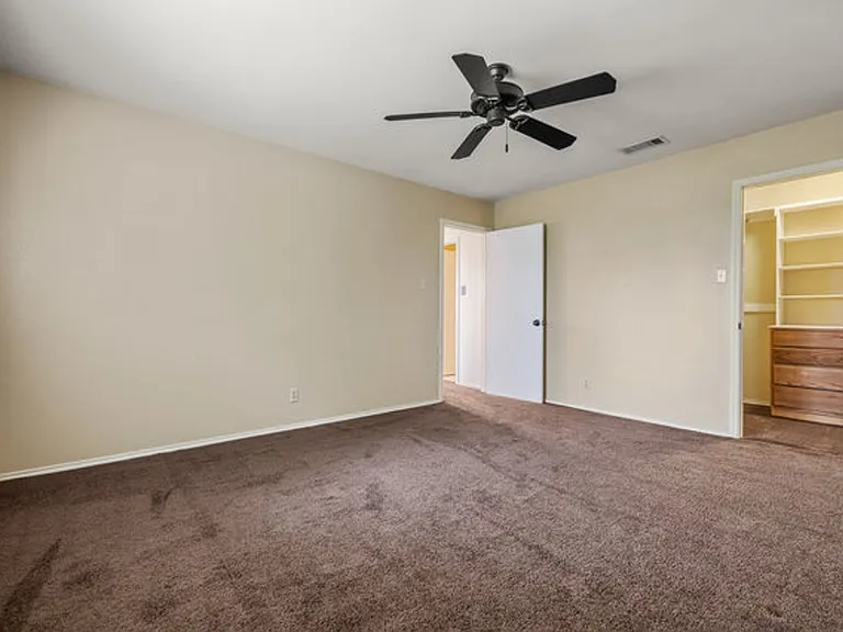 17119 Terra Rosa — Photo 13