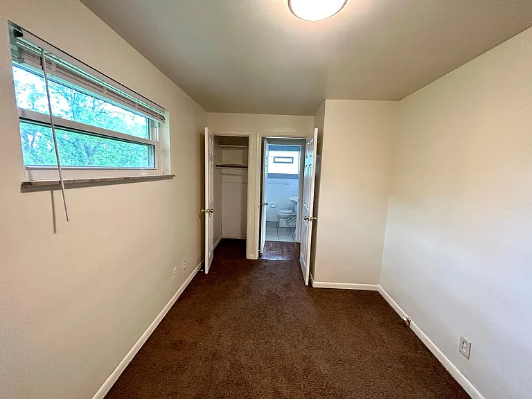 3918 N Clerose Cir #3 — Photo 7