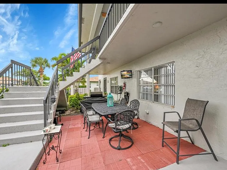 5759 Phoenix Palm Ct #1 — Photo 2