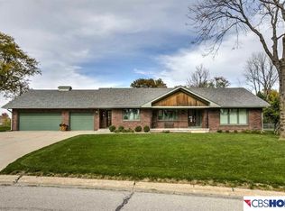 20610 Flavin St, Elkhorn, NE 68022