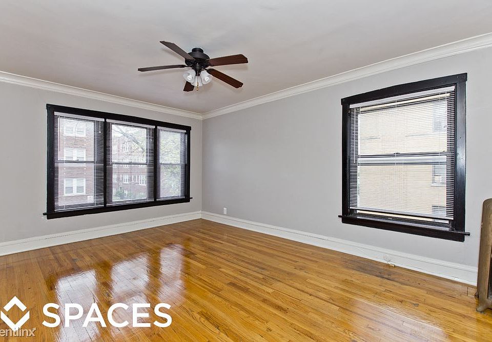 1st image of 4015 W Melrose St APT 3N