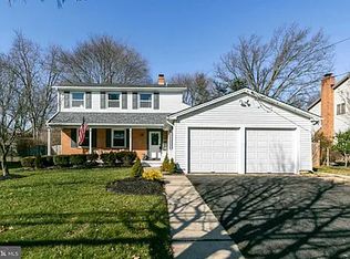 902 Cropwell Rd, Cherry Hill, NJ 08003
