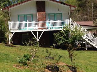 260 Barton Ln, Viper, KY 41774