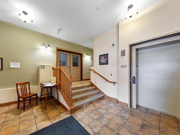 4th image of 2530 E 34th St APT 112