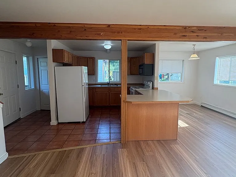 411 Greenway Ave — Photo 11