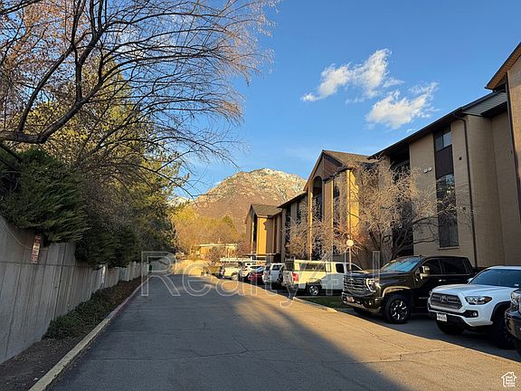 2nd image of 2244 N Canyon Rd APT 204