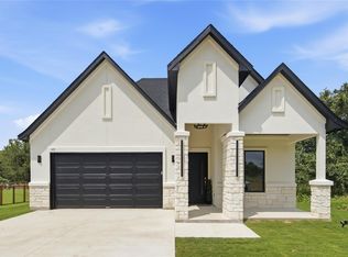 145 Kawainui Ln, Bastrop, TX 78602