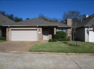 1313 Essex Grn, College Station, TX 77845